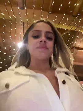 Snapshot of BritneyDimond chatting on 12/14/24, 08:18 BritneyDimond online show from 12/14/24, 08:18