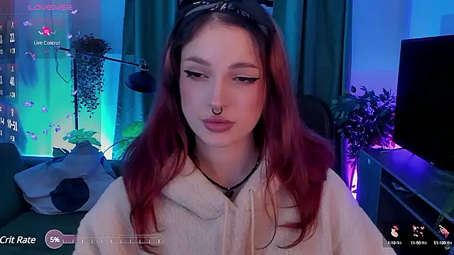 BratzieDarsie online show from 12/02/24, 05:59