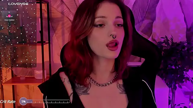 BratzieDarsie online show from 02/01/25, 11:43