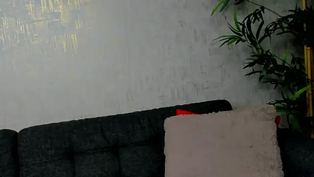 Snapshot of Bailey_Rush chatting on 03/15/25, 12:56 Bailey Rush online show from 03/15/25, 12:56