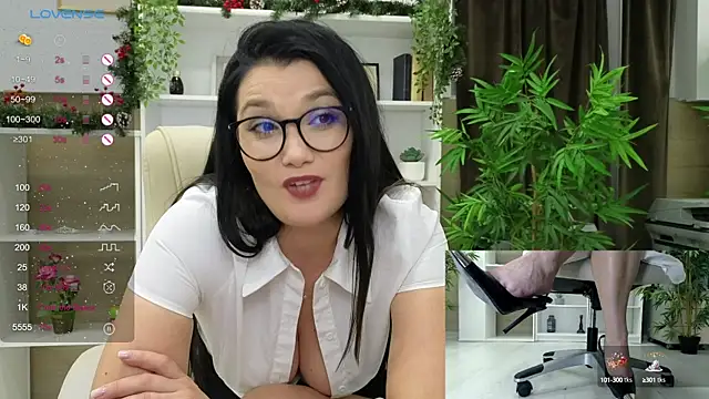 SelineSole online show from 12/20/24, 04:36