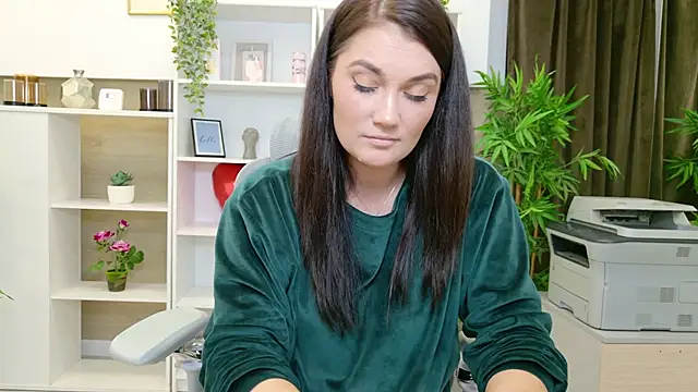 SelineSole online show from 10/17/25, 03:47