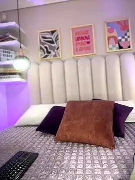 Snapshot of cute__cherry_ chatting on 11/01/25, 07:49 cute cherry online show from 11/01/25, 07:49