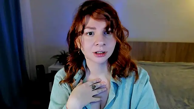 Snapshot of melissa_adamss chatting on 11/25/25, 10:48 melissa adamss online show from 11/25/25, 10:48