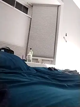 LiverandBrat77 online show from 02/10/25, 07:04