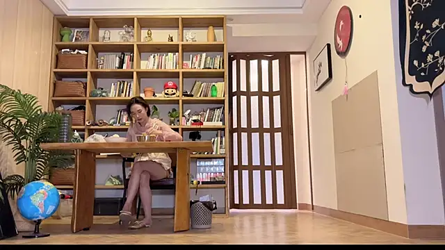 grandeeney online show from 02/21/25, 10:17