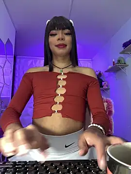 Snapshot of hurrencam chatting on 01/31/25, 01:02 hurrencam online show from 01/31/25, 01:02