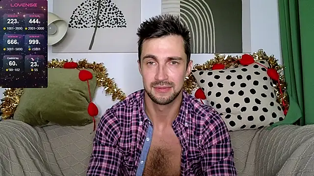 Snapshot of Promethe_us chatting on 12/14/24, 02:21 Promethe us online show from 12/14/24, 02:21