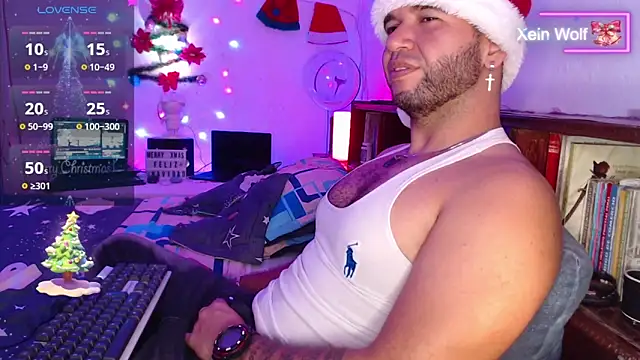 Snapshot of Xein_WoIf chatting on 12/18/24, 02:32 Xein WoIf online show from 12/18/24, 02:32