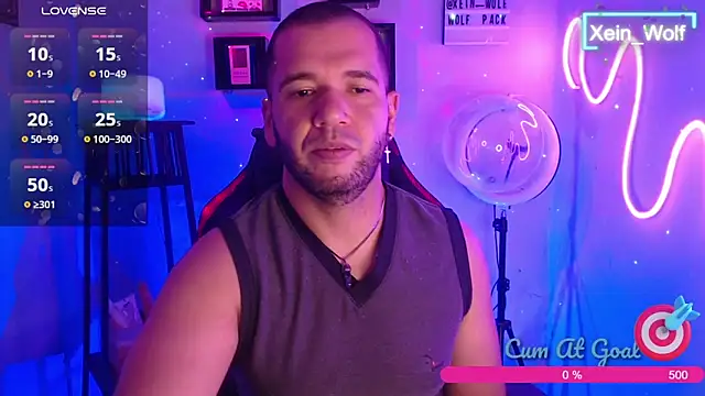 Snapshot of Xein_WoIf chatting on 02/05/25, 02:29 Xein WoIf online show from 02/05/25, 02:29