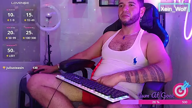 Snapshot of Xein_WoIf chatting on 02/22/25, 05:23 Xein WoIf online show from 02/22/25, 05:23