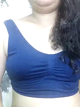 Snapshot of Doll_Nepali chatting on 03/13/25, 04:49 Doll Nepali online show from 03/13/25, 04:49