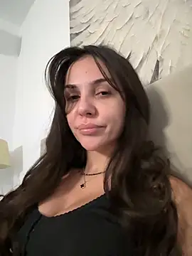 Snapshot of TaniaAmore chatting on 11/04/25, 04:50 TaniaAmore online show from 11/04/25, 04:50