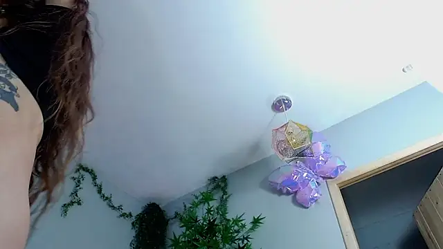 Snapshot of VickyJackson_ chatting on 03/19/25, 10:20 VickyJackson online show from 03/19/25, 10:20