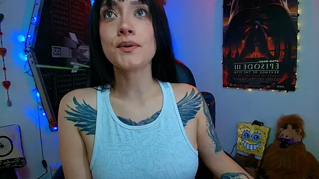 Snapshot of juanita_adams chatting on 11/19/25, 09:26 juanita adams online show from 11/19/25, 09:26