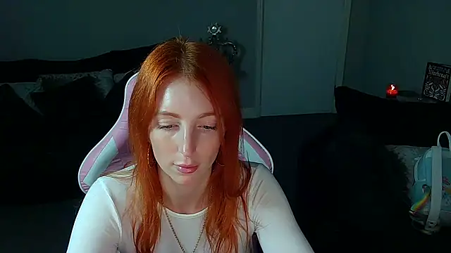 Snapshot of Red_firesquirt chatting on 01/02/25, 09:39 Red firesquirt online show from 01/02/25, 09:39