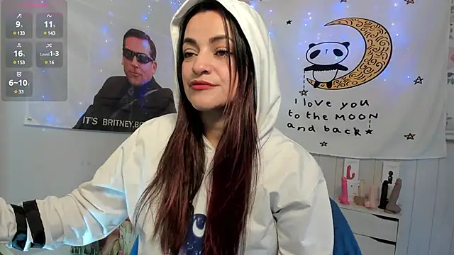 LovelyAzucena online show from 02/21/25, 03:10