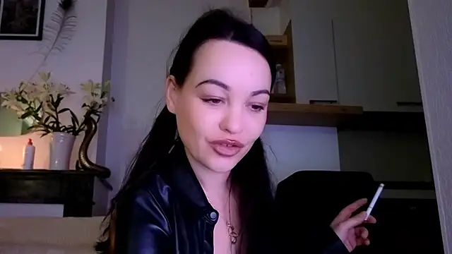 Lilie romeo online show from 12/17/24, 04:11