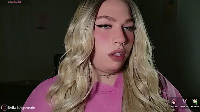 IsabellaFigueredo   online show from 10/16/25, 10:00