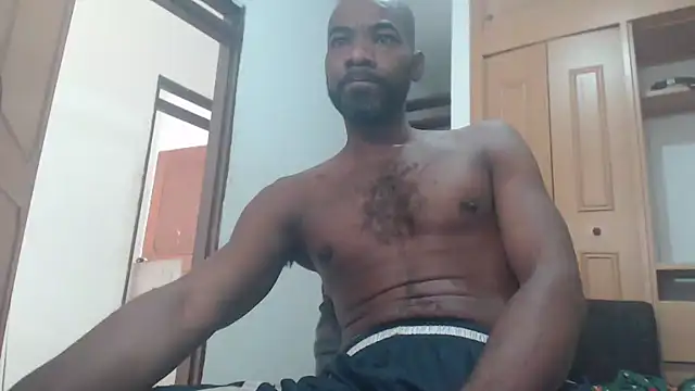 Snapshot of xDonVictor chatting on 12/29/24, 01:28 xDonVictor online show from 12/29/24, 01:28