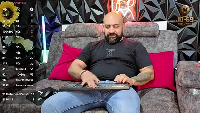 JD-69 online show from 10/16/25, 08:21