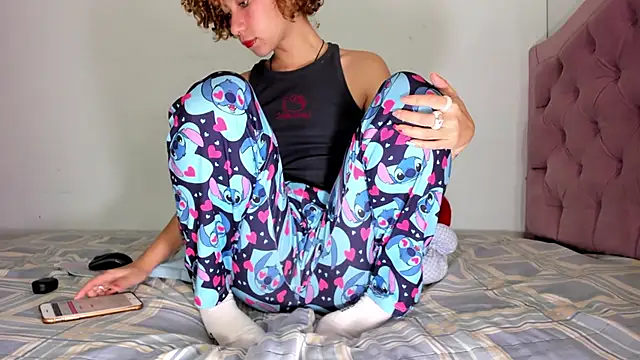 any 21hot online show from 12/22/24, 03:11