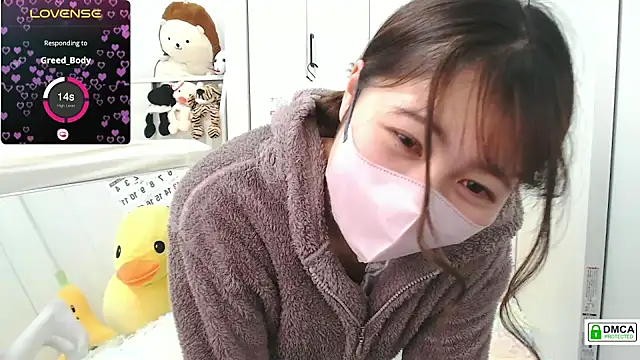 SUZU  online show from 01/12/25, 12:12