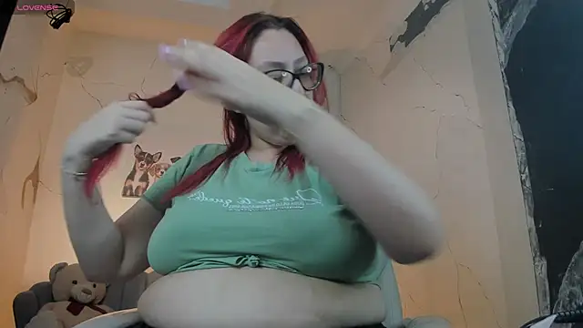 Snapshot of NiickyJones chatting on 11/04/25, 08:52 NiickyJones online show from 11/04/25, 08:52