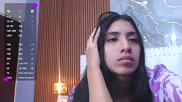 Snapshot of littlee_emilyy_ chatting on 01/15/25, 06:12 littlee emilyy online show from 01/15/25, 06:12