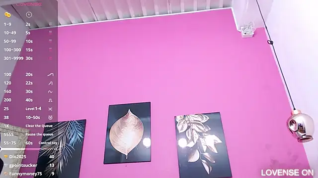 Snapshot of littlee_emilyy_ chatting on 03/22/25, 02:48 littlee emilyy online show from 03/22/25, 02:48