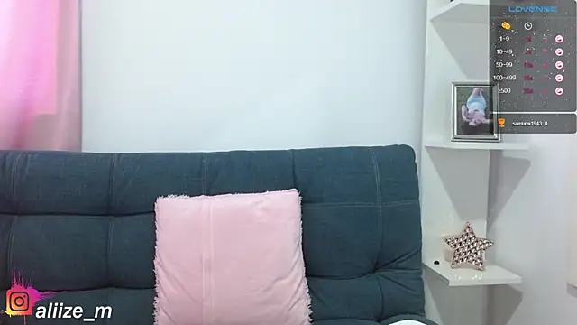 aliicee m online show from 12/08/24, 04:39