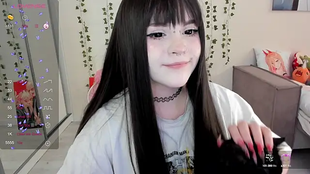 Snapshot of SelenaCute chatting on 02/24/25, 06:38 SelenaCute online show from 02/24/25, 06:38