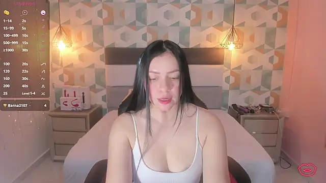 Snapshot of megancero chatting on 01/27/25, 12:05 megancero online show from 01/27/25, 12:05