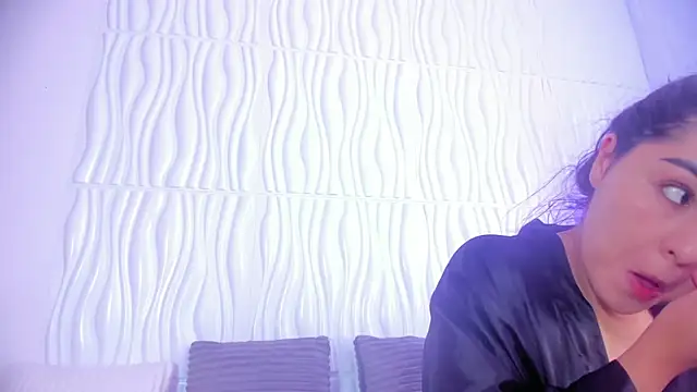 Abby  colins online show from 10/29/25, 05:36