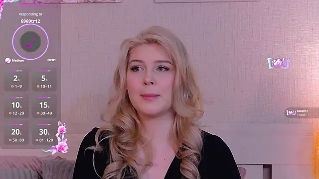Snapshot of Alexis_Powell chatting on 03/01/25, 09:15 Alexis Powell online show from 03/01/25, 09:15