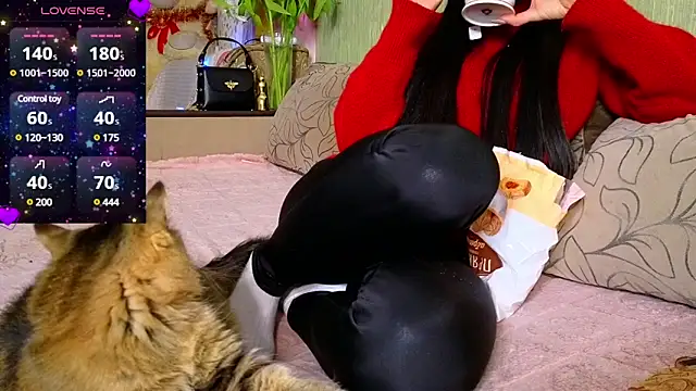 Snapshot of Miss_Flexi_fit chatting on 01/13/25, 05:23 Miss Flexi fit online show from 01/13/25, 05:23