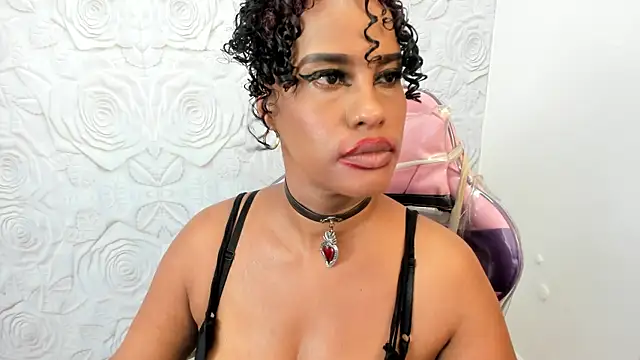 pamela guzmaan online show from 01/10/25, 07:54