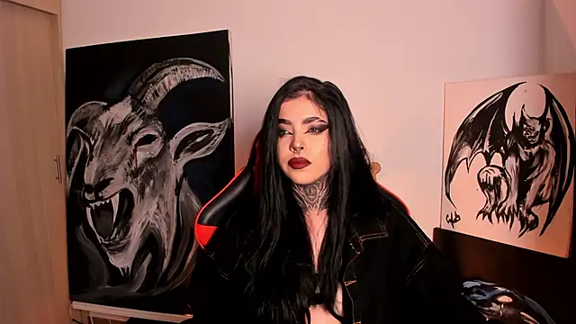 Snapshot of Rubyy-Rose1 chatting on 10/28/25, 01:42 Rubyy-Rose1 online show from 10/28/25, 01:42