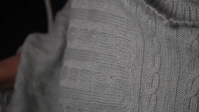 -AyeshaSinghania- online show from 11/20/25, 09:31