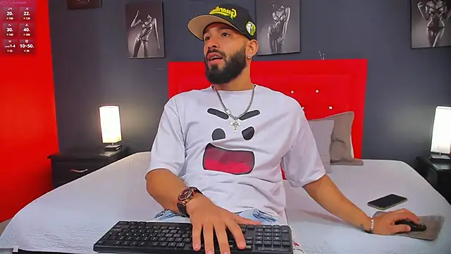 Thiagogomez online show from 12/03/24, 12:27