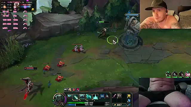 Snapshot of Hydro-Blastz chatting on 10/09/25, 03:48 Hydro-Blastz online show from 10/09/25, 03:48