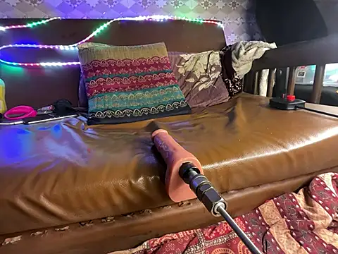 Snapshot of JASMINE1122 chatting on 01/05/25, 06:24 JASMINE1122 online show from 01/05/25, 06:24