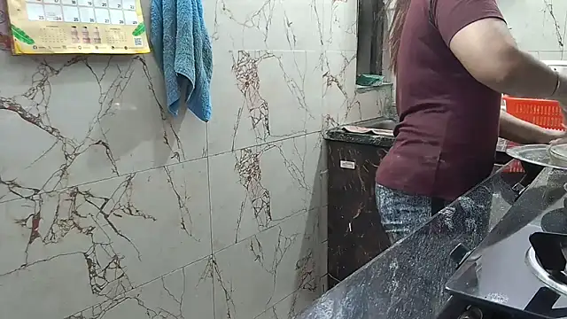 Snapshot of bhabhisexxy_880 chatting on 11/04/25, 02:21 bhabhisexxy 880 online show from 11/04/25, 02:21