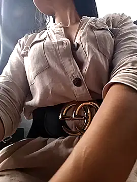 Astrid-- online show from 12/06/24, 07:56