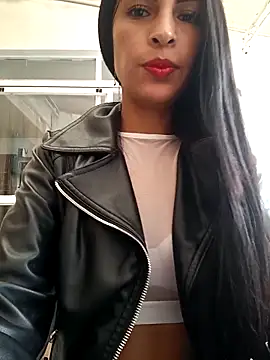 Astrid-- online show from 02/17/25, 07:53