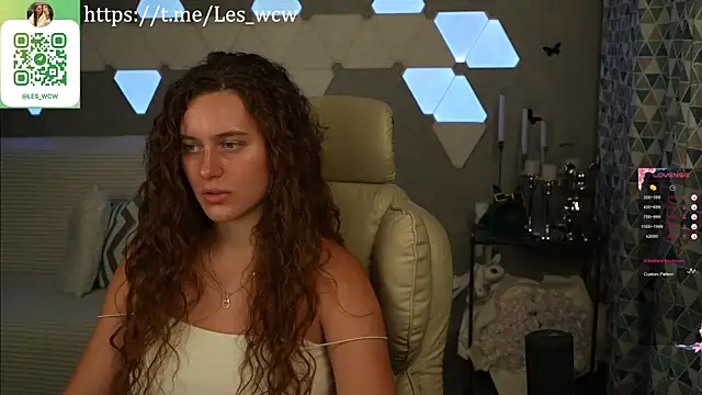 HarleyDeess online show from 10/06/25, 09:45