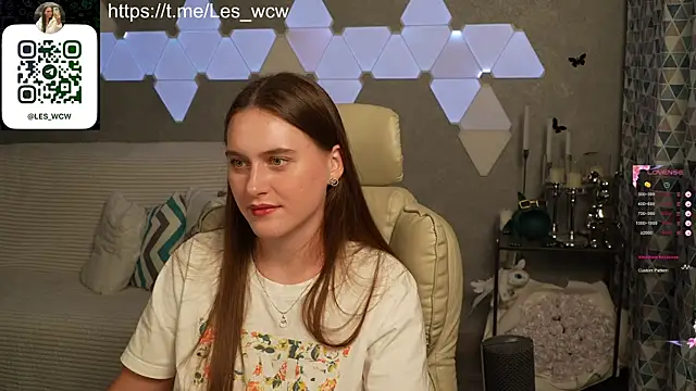 HarleyDeess online show from 10/23/25, 07:01