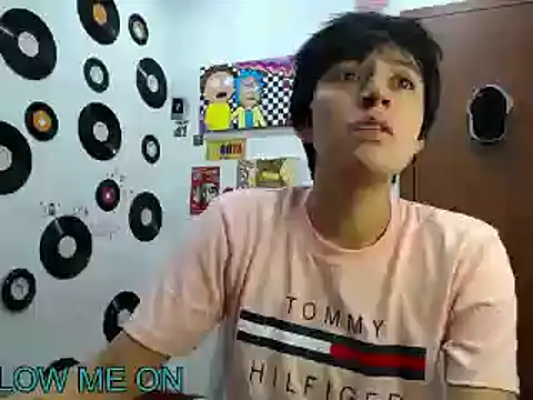 Snapshot of 9_Fernanda_9 chatting on 02/13/25, 02:56 9 Fernanda 9 online show from 02/13/25, 02:56