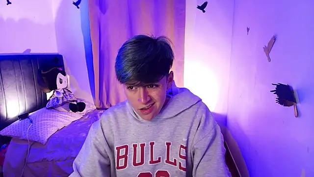 Snapshot of 9_Fernanda_9 chatting on 11/07/25, 03:50 9 Fernanda 9 online show from 11/07/25, 03:50