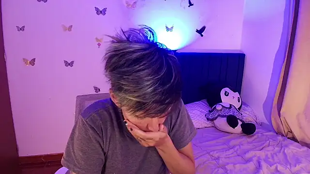 Snapshot of 9_Fernanda_9 chatting on 11/20/25, 07:52 9 Fernanda 9 online show from 11/20/25, 07:52